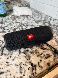 JBL flip 5