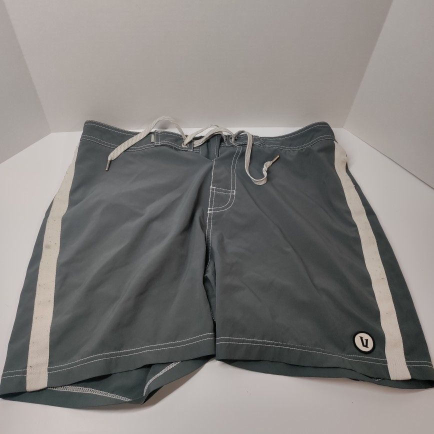 Vuori Men's Puerto Boardshort Shale Size 32