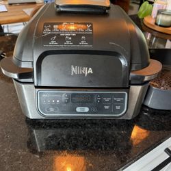 Ninja 5 In 1 Indoor Grill/Air Fryer 