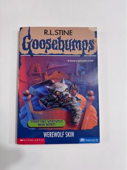 R.L. Stine Goosebumps Werewolf Skin #60, Paperback Book 1st Edition w/Mask!