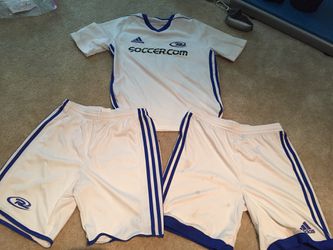 Adidas RUSH Soccer Kit in WHITE. YOUTH LARGE