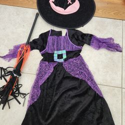 Halloween GIRLS Costumes $5