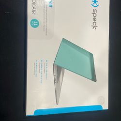 Speck smart shield MacBook Air 11 inch cover