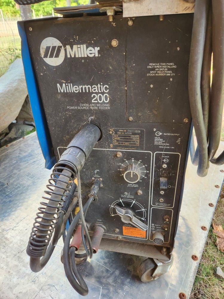 Miller Millermatic 200 Mig Welder