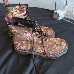 Dr. Martens Boots