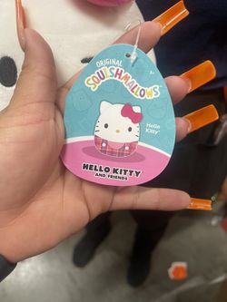 2023 Hello Kitty Christmas Squishmallow 