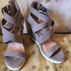 "Brash" Grayish Fabric Wedged Sandals