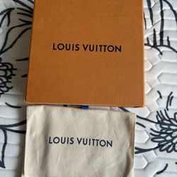 Louis Box And Dust Bag