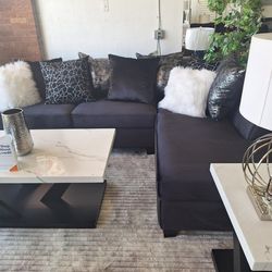 New 2pc Black Velvet Sectional