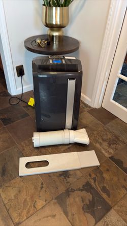 Air conditioner 180$firm cash only 12500btus absolutely cold