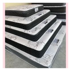 Cal king size mattress/ Colchón