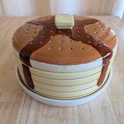 VINTAGE CERAMIC PANCAKE, CAKE, PIE container
