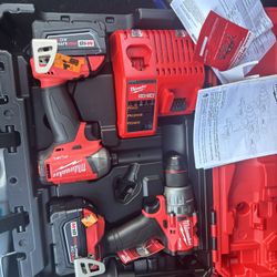 Milwaukee Cordless Set With Charger Brand New