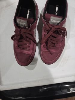 Women's Size 6 Saucony