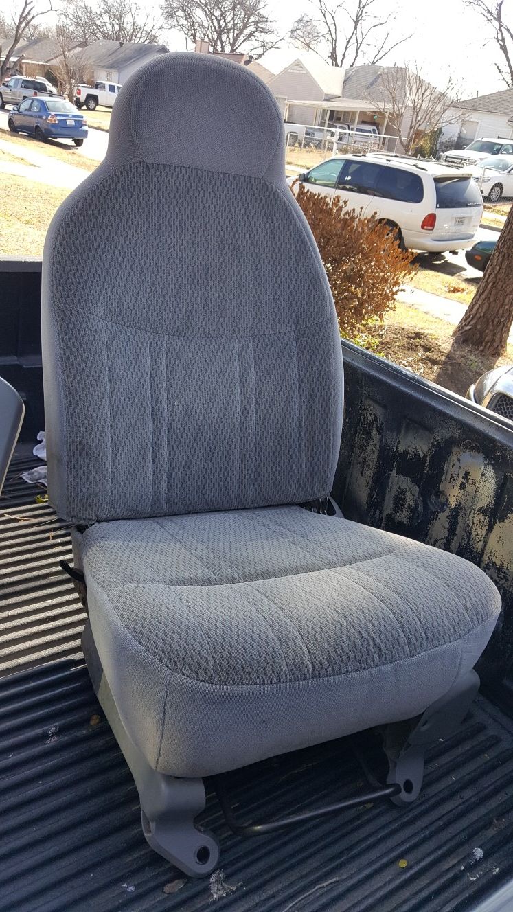 9703 ford f150 front seats for Sale in Grand Prairie, TX OfferUp