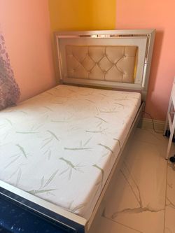 Full bed