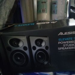 Studio Speaker 