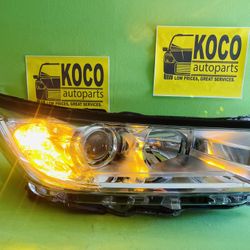 2017 - 2019 TOYOTA HIGHLANDER HALOGEN HEADLIGHT CHROME BAZEL RIGHT SIDE OEM TesteD!