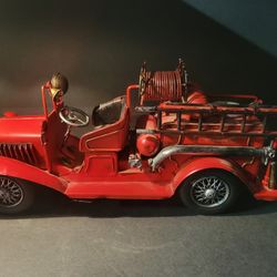 Aluminum Fire Truck Decoration