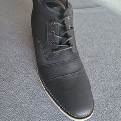 Men's Casual Shoes