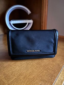 Michael Kors crossbody bag