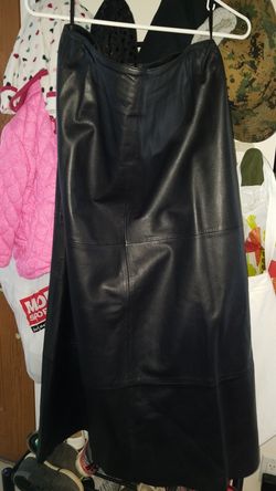 Leather skirt
