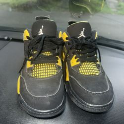 Jordan Thunder 4s