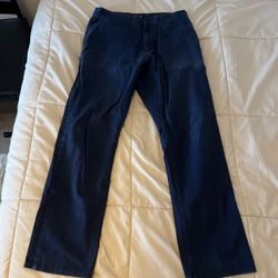 Nike SB Men's Navy Loose-Fit Skateboard Chino Pants - Size M