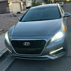 2017 Hyundai Sonata Hybrid