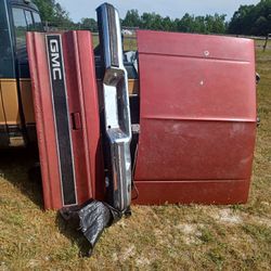 Chevy S10 Hood And  Rear Bumper