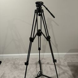 Heavy Duty Tripod And Dolly