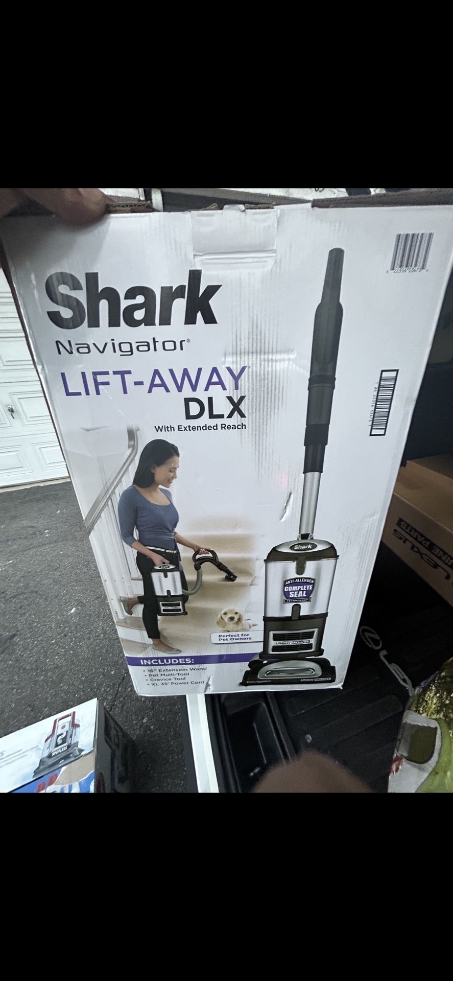 ~ • SHARK Navigator LIFT-AWAY DLX Vacuum << BRAND NEW/UNOPENED >> • ~