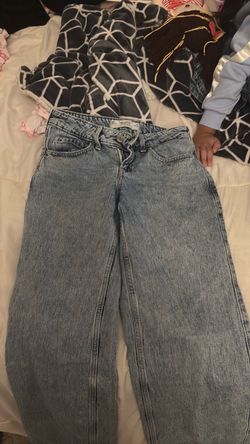 Hollister Light Wash Wide Leg Jeans