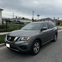 2018 Nissan Pathfinder