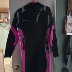 Seaskin Black / Pink Fusia Wetsuit