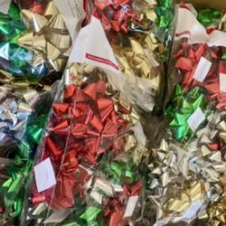 Christmas Bows 🎄, $1 a bag