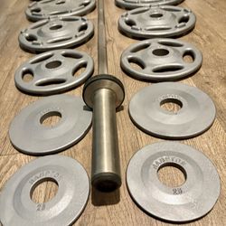 Hampton Olympic Weight Plates Full Set (45s to 2.5s) In New Condition (reconditioned) Plus Hampton 6ft Bar. Total: 283 lbs.