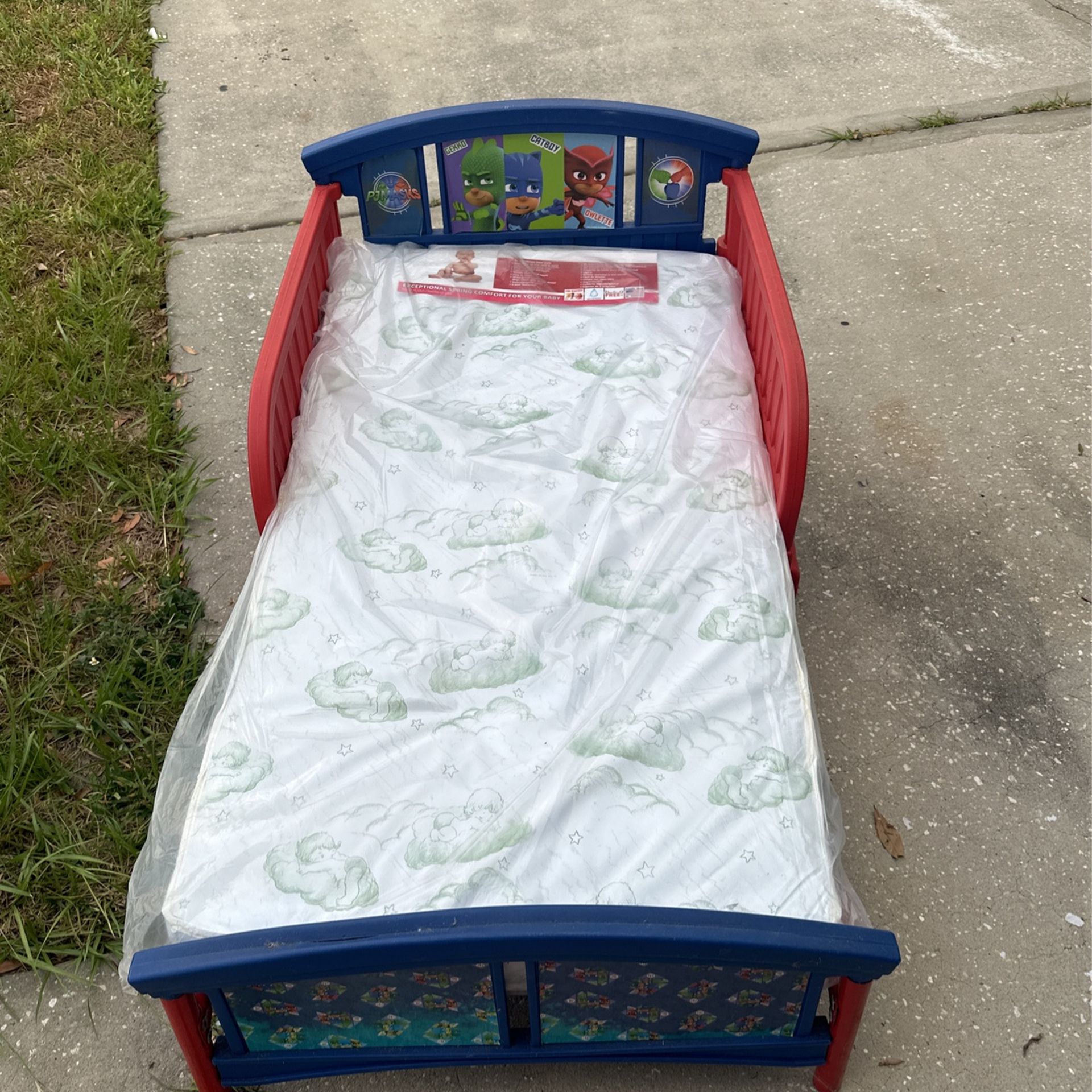 pj masks toddler bed