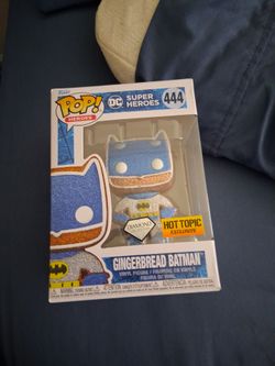Gingerbread  batman diamond funko pop