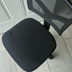 Desk chair