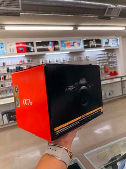 Sony Alpha 7 IV