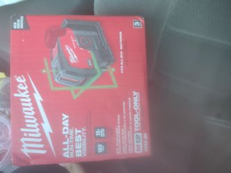 Milwaukee Laser