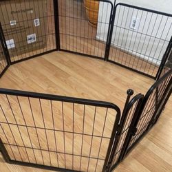Pet Pen New with Box