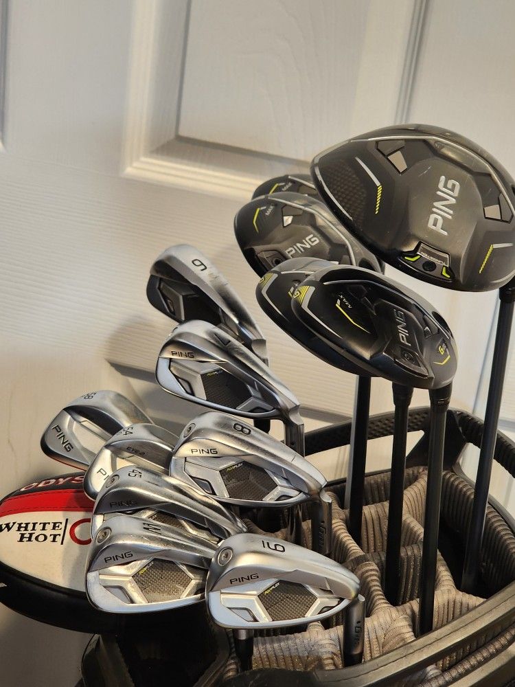 PING G-430 COMPLETE SET PREMIUM CLUBS. G430 MAX1OK DRIVER,  G430 3-5-7-9 WOODS,G430 IRONS 6-9-PW-AW,GLIDE 3.0 SW-LW. EXCELLENT CONDITION. 