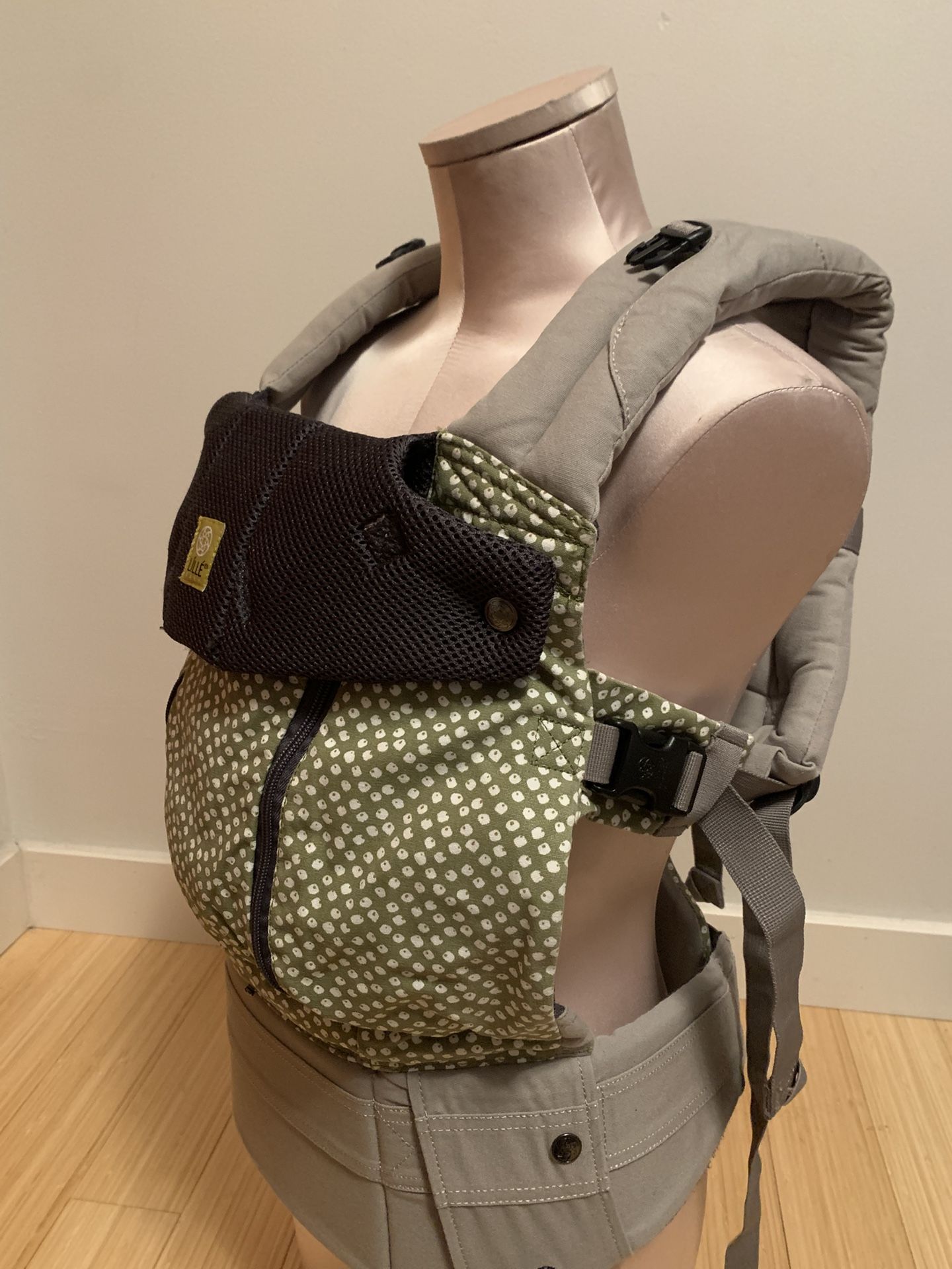 Lille Baby Carrier