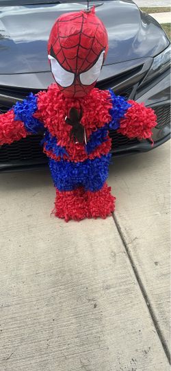 3 1/2 foot custom Spider-Man piñata 3 1/2 foot custom Spider-Man piñata