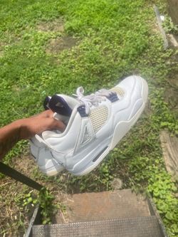 Jordan 4 Metallic Purple