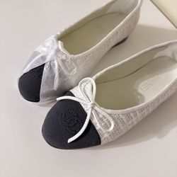 Women shoes 