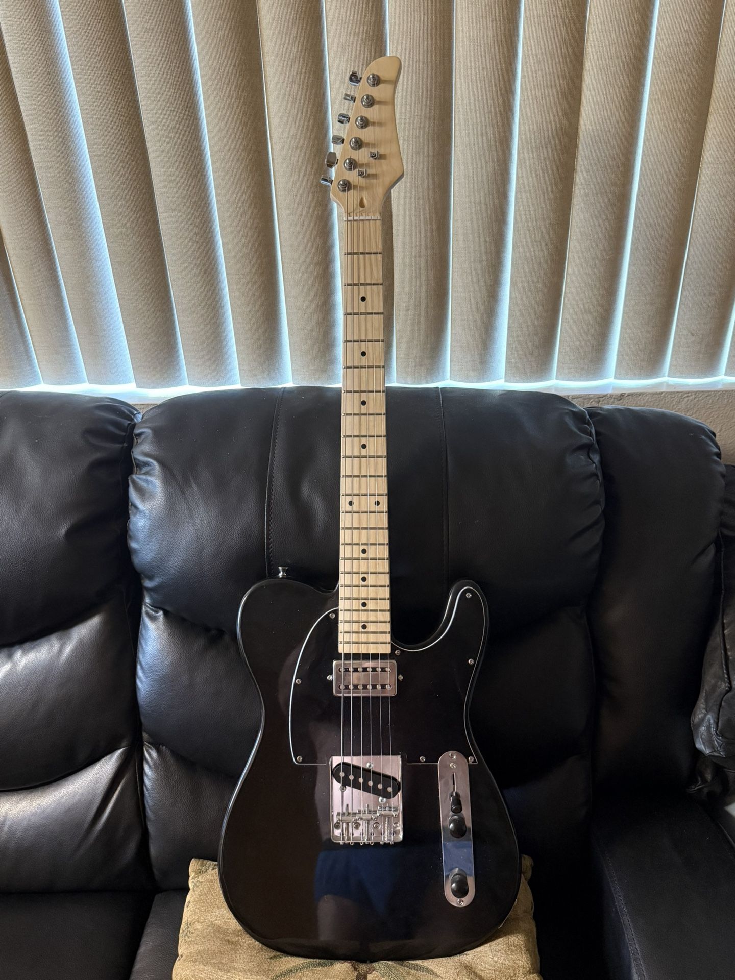 FENDER GUITAR TELECASTER PARTS CASTER HUMBUCKER BLACK GLOSS