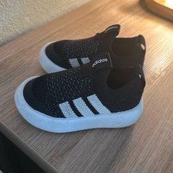 Adidas Comfy Bubble 